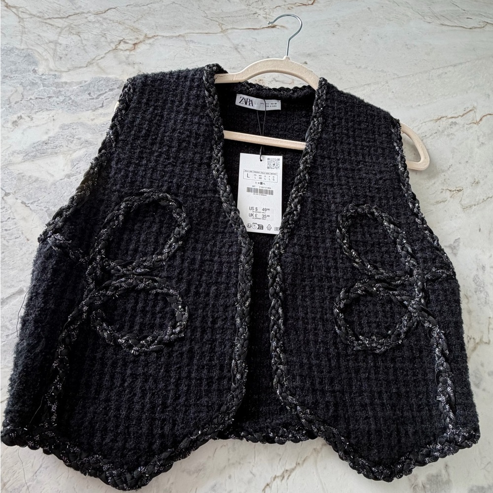 Zara Women's black Tweed Vest
